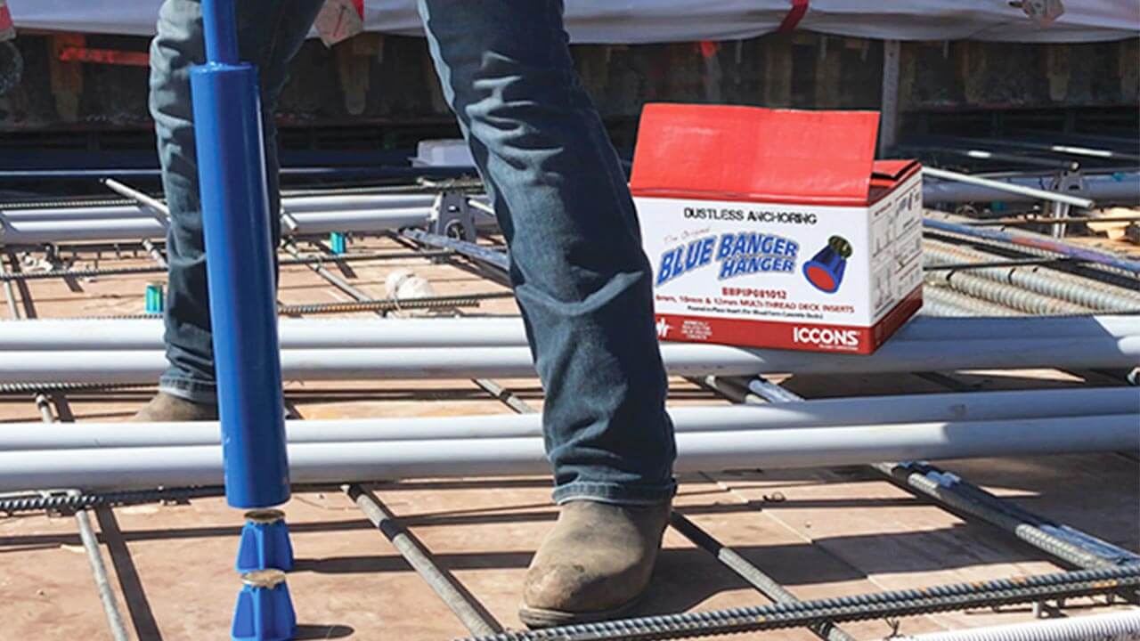 Product feature: Blue Banger Hanger